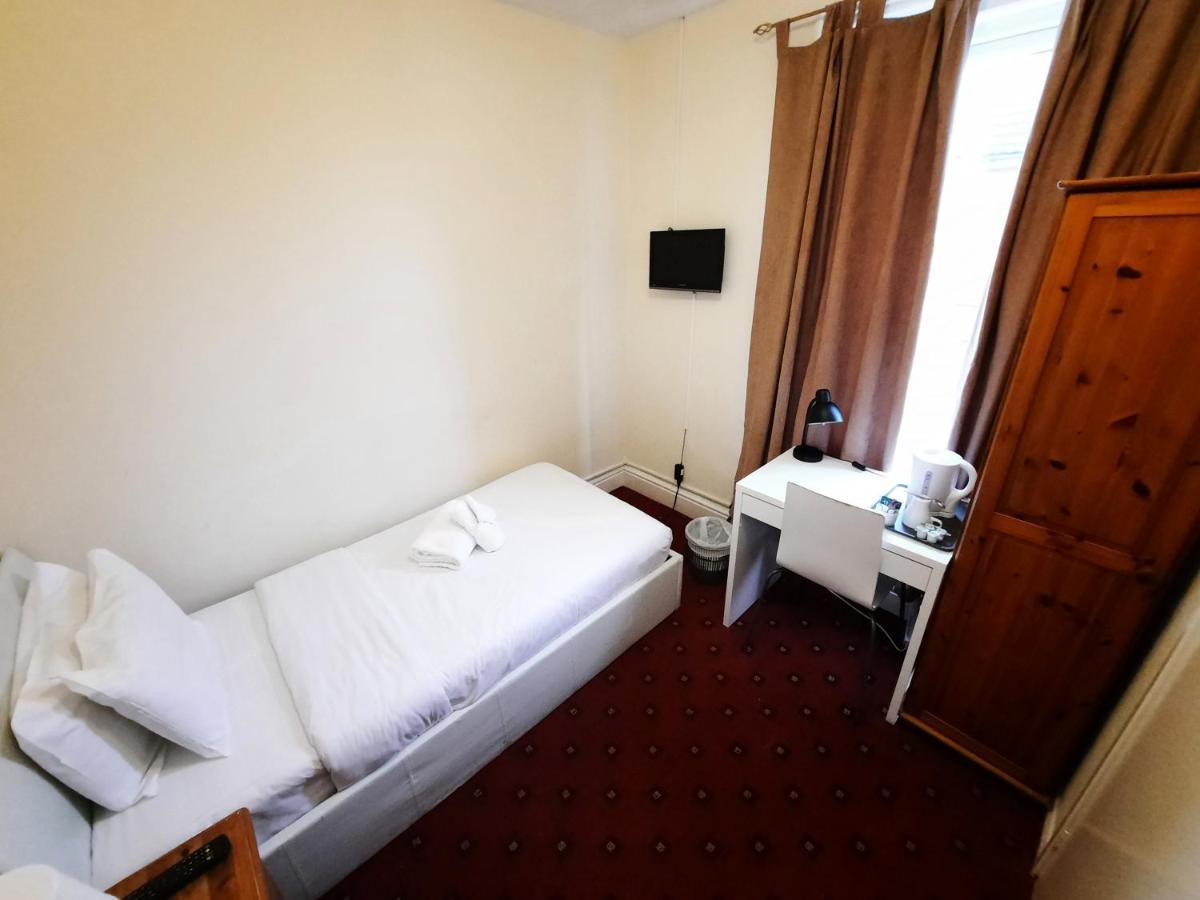 Addenro Serviced Rooms Саутхамптън Екстериор снимка